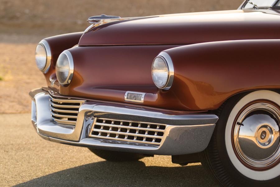 Детали экстерьера Tucker Sedan (1036) 1948 года  (фото 31 из 36)